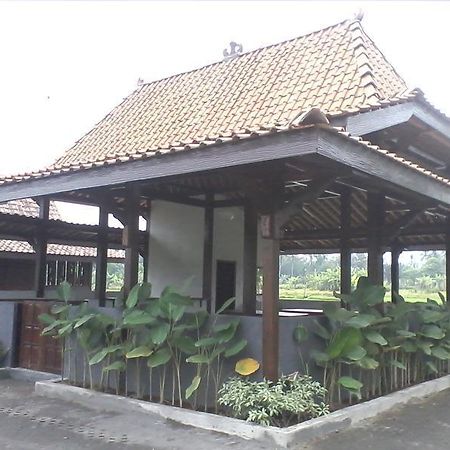 Puri Menoreh Hotel y Restaurante Borobudur Magelang Exterior foto